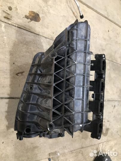 Коллектор впускной BMW 120 E 87