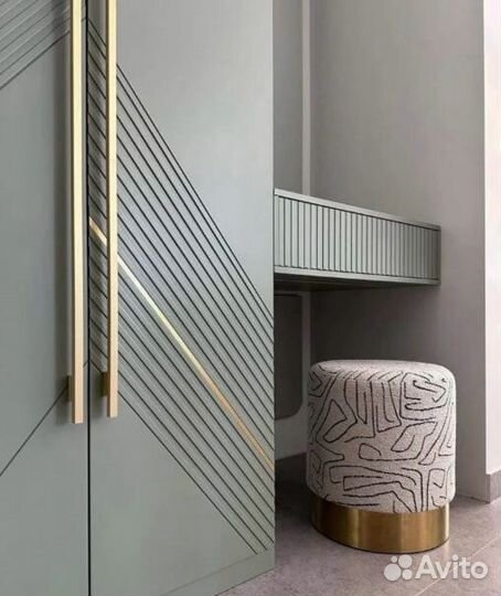 Мебель на заказ для студии