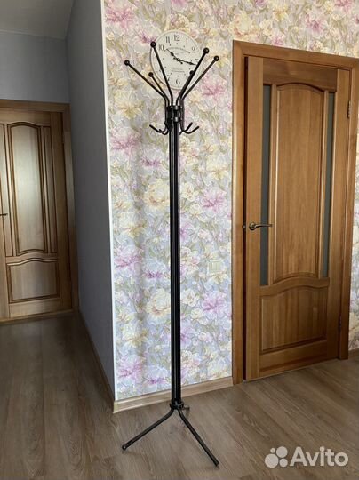 Вешалка напольная