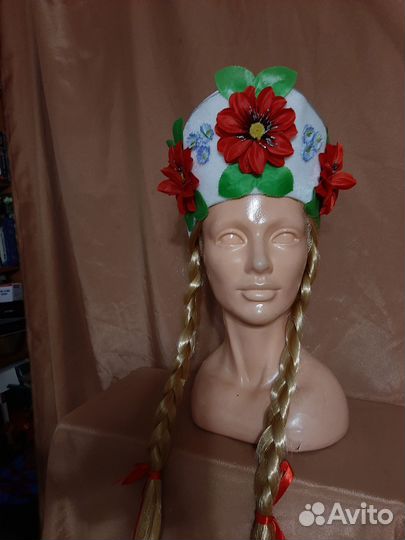 Кокошник народный