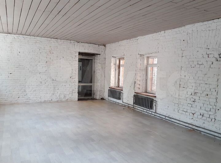 Помещение свободного назначения, 56 м², в центре