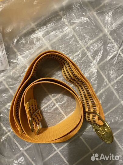 Аксельбант, ремень и перчатки белые