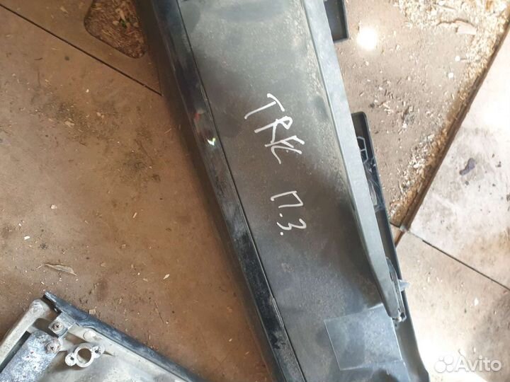 Фонарь задний правый trafic