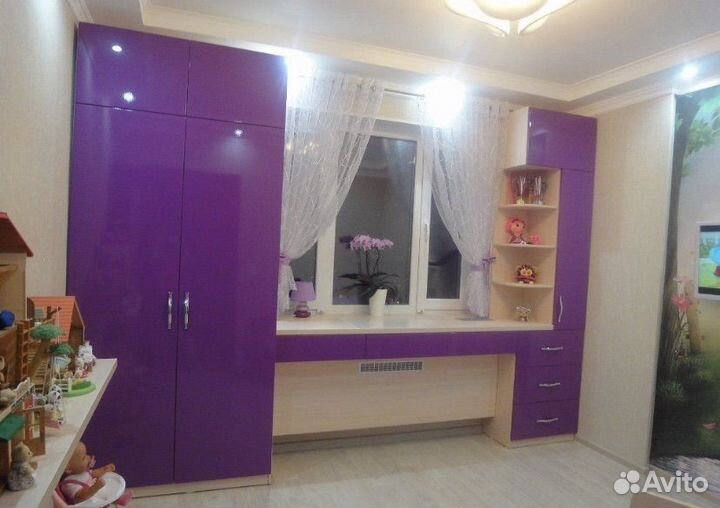 Рабочая зона в детскую