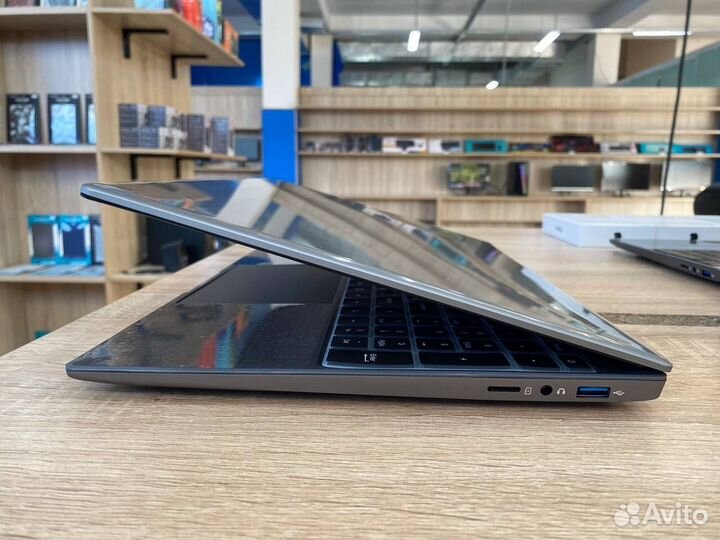 Ультратонкий ноутбук Intel Celeron N5095A 16/512gb