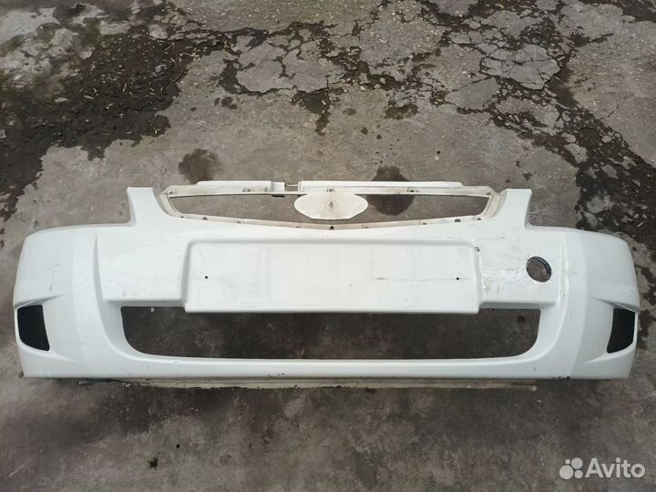 Передний бампер priora 2 белый