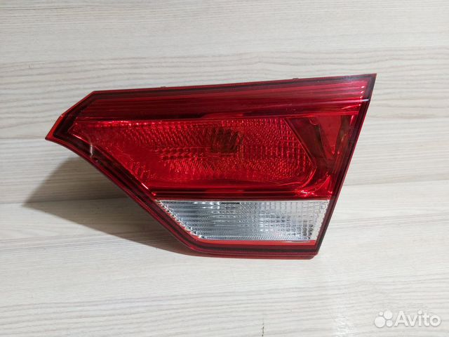 Фонарь задний внутренний правый Kia Rio 4