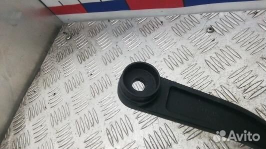 Щеткодержатель лобового стекла KIA sorento 1 (9BR0