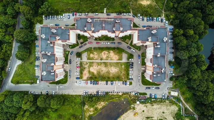 3-к. квартира, 77,8 м², 1/9 эт.