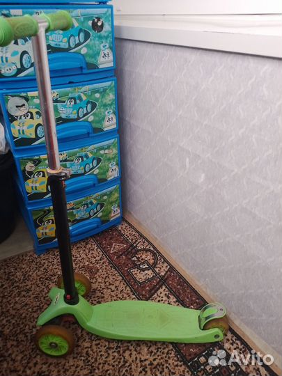 Самокат детский трехколесный