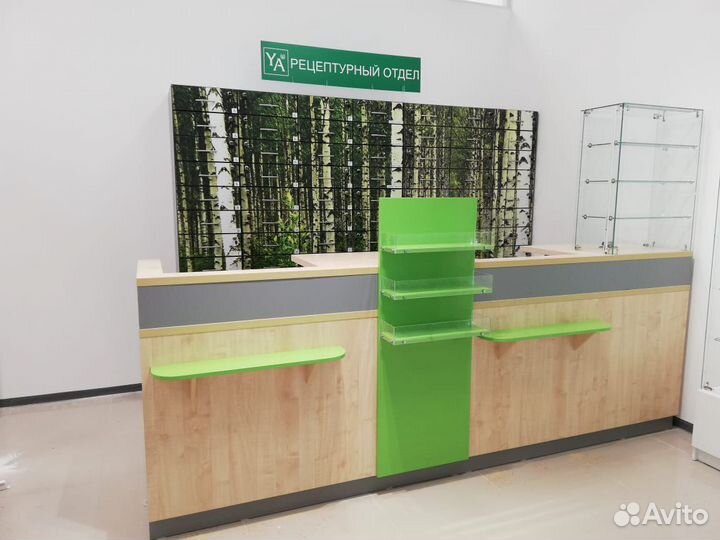 Кассовая стойка/рецепшен
