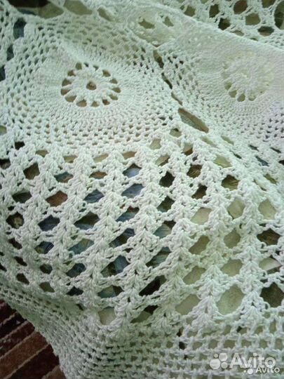 Скатерть ручная работа вязаная из гаруса