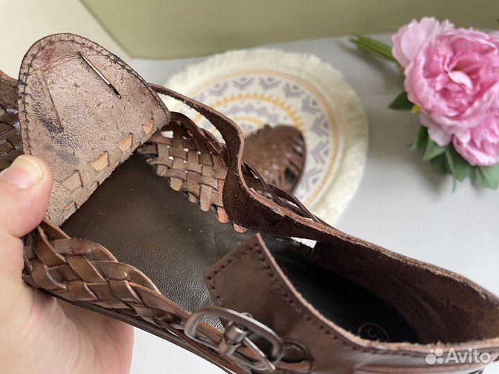 Босоножки женские 37,5 Италия кожа