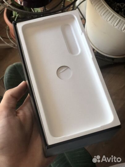 Коробка от xiaomi mi note 10 lite