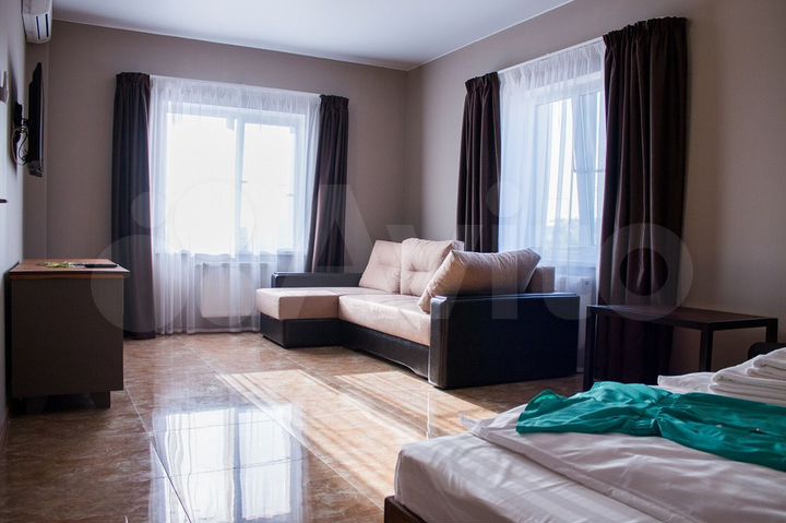 Гостиница, 1350 м²