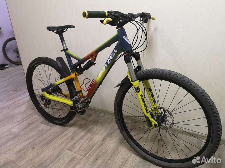 Univega Renegade Perfomans 29 xt двухподвес