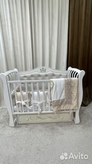 Детская кроватка