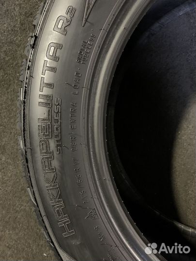 Nokian Tyres Hakkapeliitta R2 215/55 R17