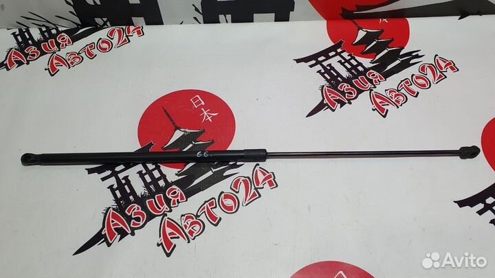 Амортизатор капота Volkswagen Golf 1K1 BWA 2009