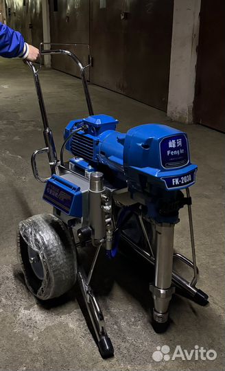 Безвоздушный окрасочный аппарат