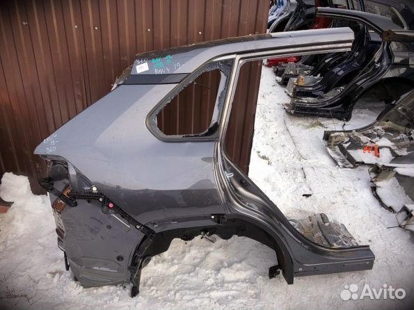 Крыло заднее правое Тойота рав 4 50
