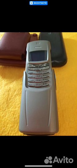 Nokia 8910