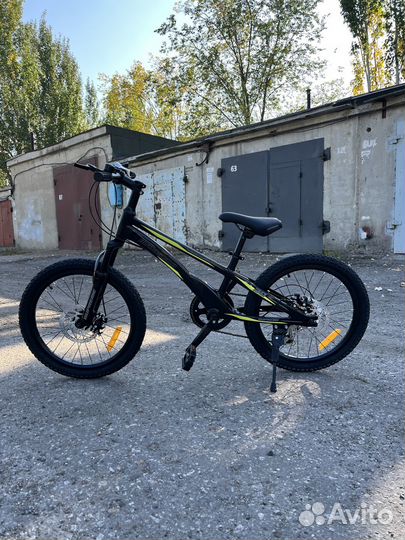 Велосипед детский Maxiscoo Supreme 20