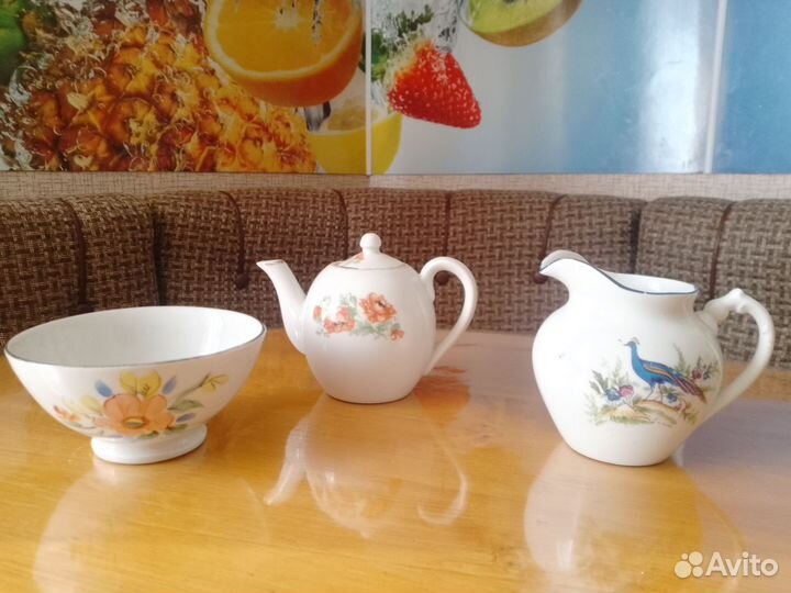 Чайник молочник тарелка сухарница 1920 30гг