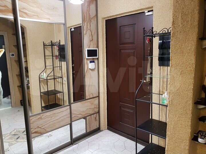 1-к. квартира, 45 м², 7/17 эт.