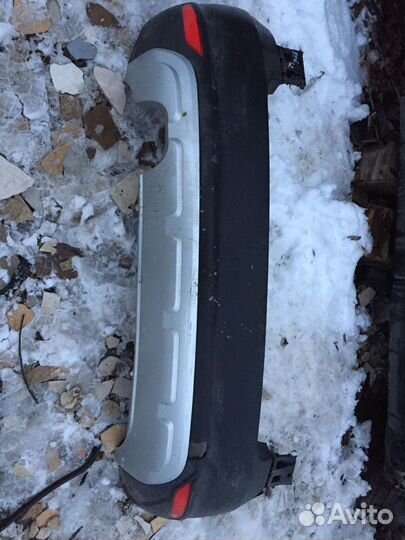 Бампер задний skoda yeti 13г