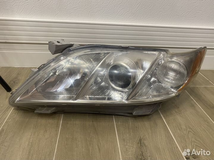 Передняя фара toyota camry v40