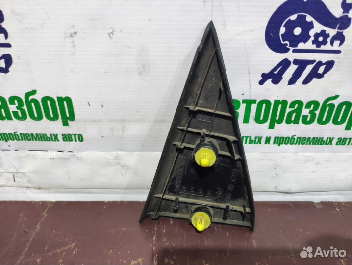 Накладка зеркала внутренняя левая Mazda CX-7