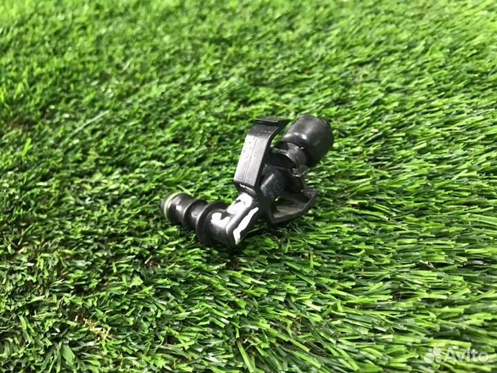 Форсунка омывателя фар передняя Bmw 6 E63 N62B48