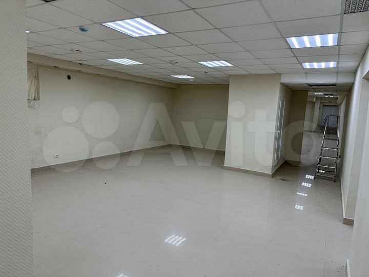 Свободного назначения, 340 м²