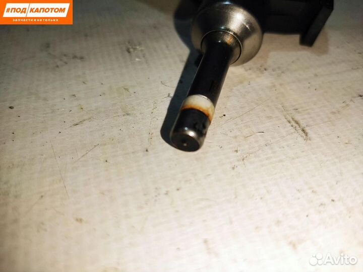 Форсунка топливная Volkswagen Polo 5 2012