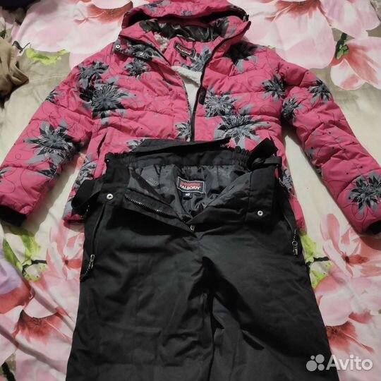 Продам горнолыжные костюм