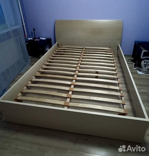 Кровать двухспальная 160 200