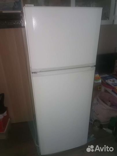 Холодильник liebherr 2441 бу высота 142