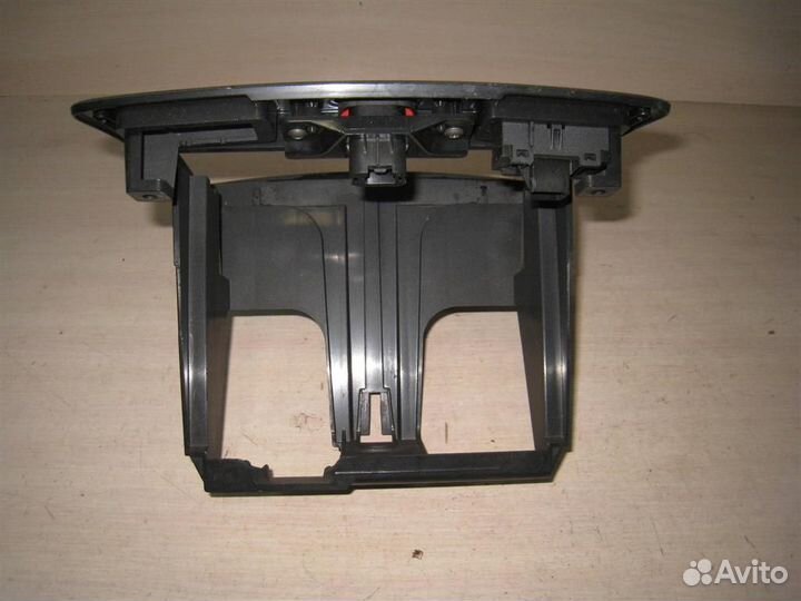 Рамка магнитолы Ford Fusion (CBK) 2006