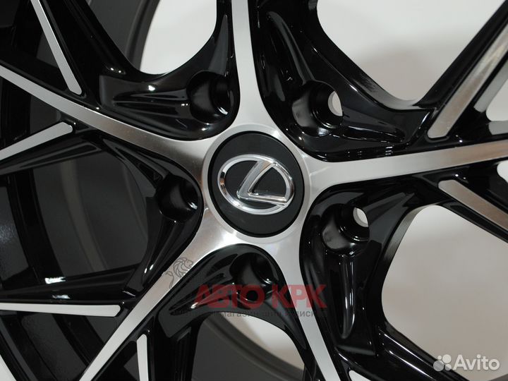 Литыe диски 17 5x114,3 реплика Lexus