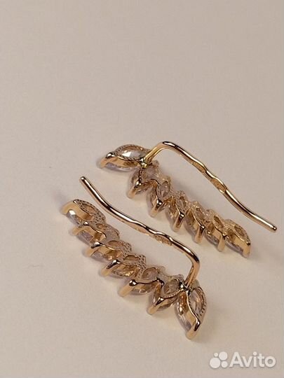 Золотые серьги