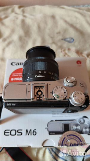 Canon eos m6