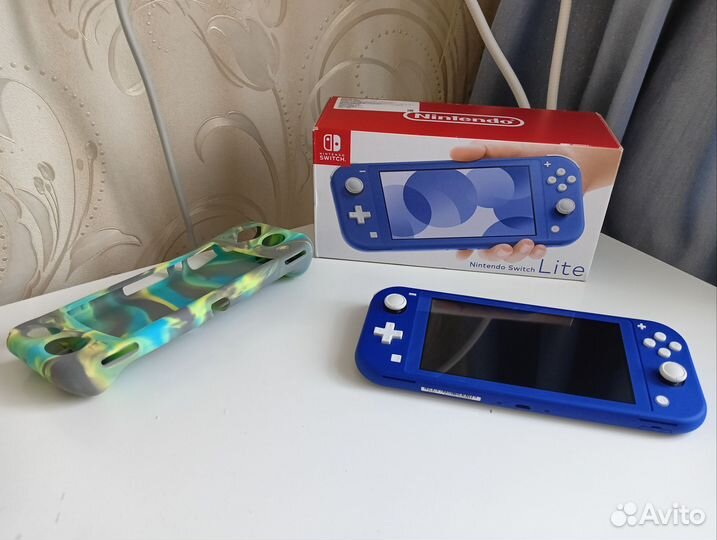 Nintendo switch lite