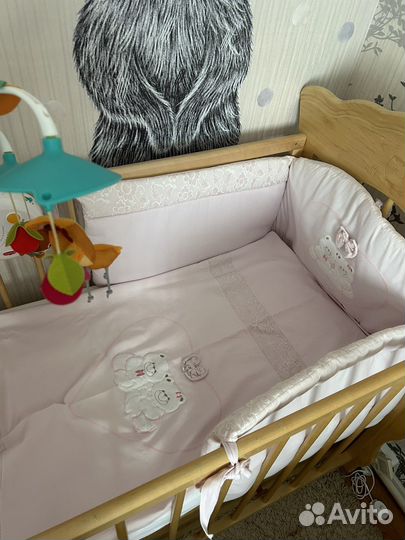 Бортики в детскую кроватку с комплектом белья