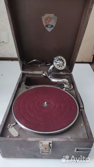 Патефон пт-3