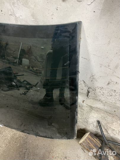 Стекло заднее Mitsubishi Galant 8 USA