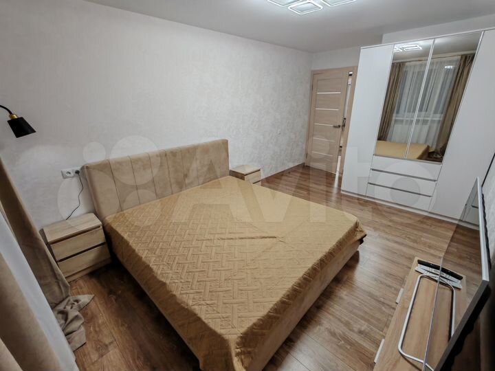 1-к. квартира, 37 м², 1/10 эт.