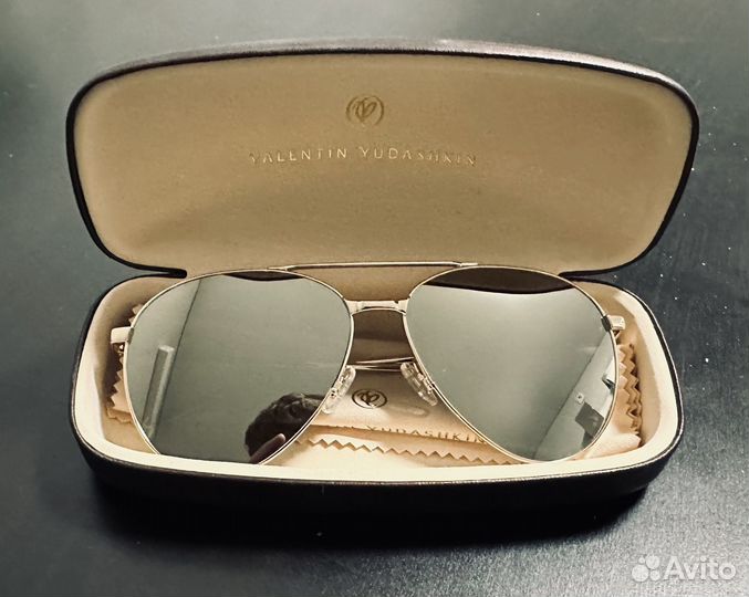 Солнцезащитные очки