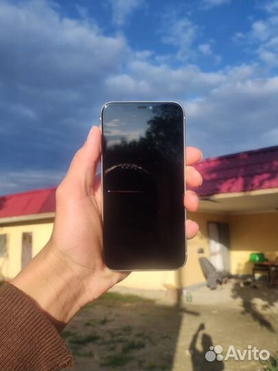 iPhone 11, 256 ГБ