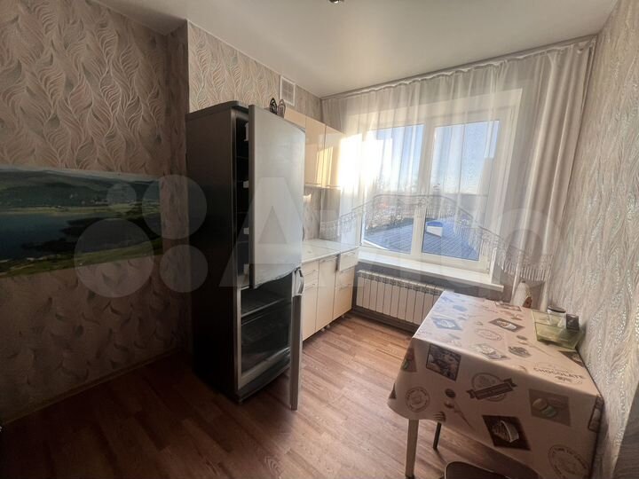 2-к. квартира, 48 м², 4/9 эт.